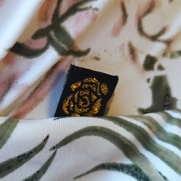 Tropical botanical fern leaf white and green bikini top - Picture 8 of 8